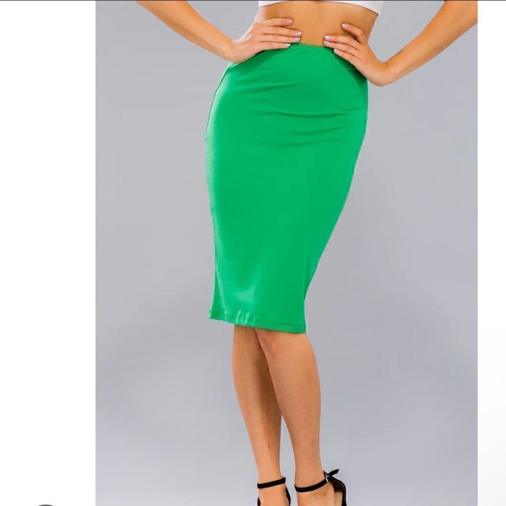Grace Kelley Green Ponte Pencil Skirt Gold Exposed Zipper